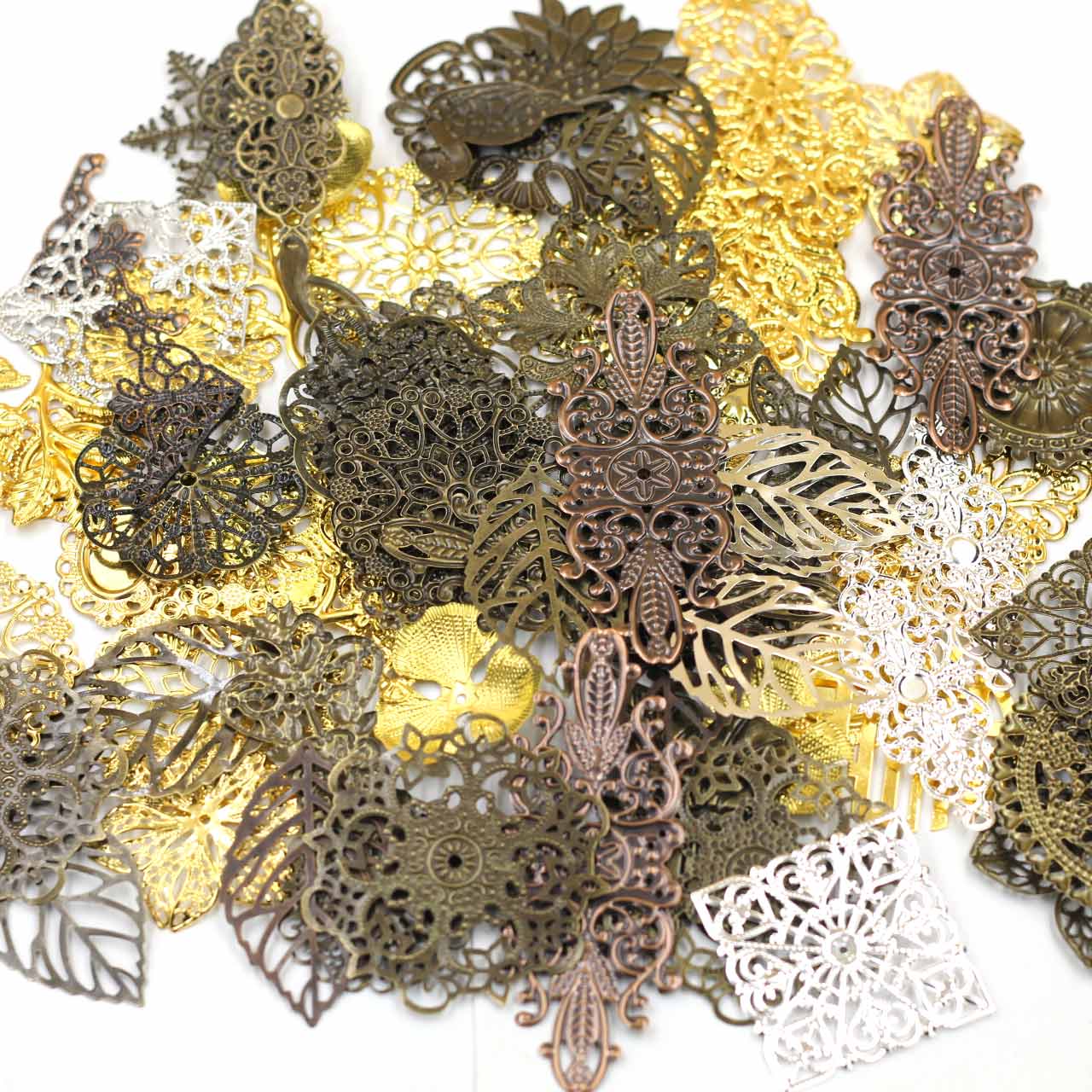 Craft Embellishments - 装飾コネクタランダム混合三角形花柄フィリグリーラップ合金クラフトジュエリー DIY アクセサリー所見