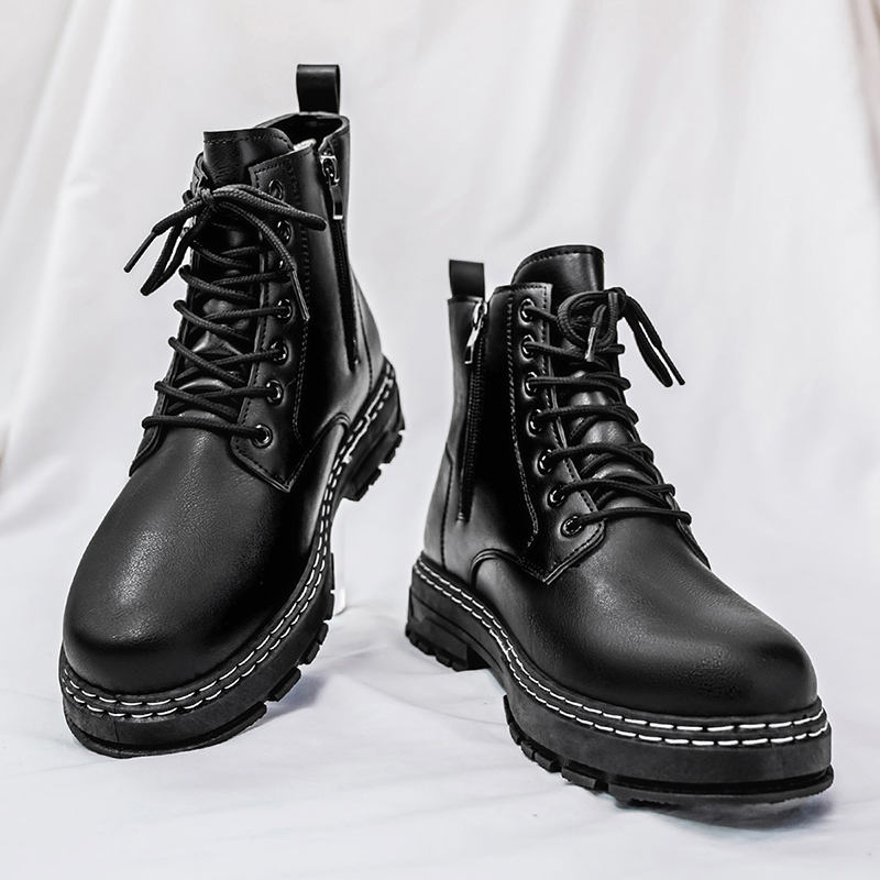 メンズ4シーズン対応ブラックパテントレザーバイクブーツ -  - Guipure Lace Panel のレビューと価格