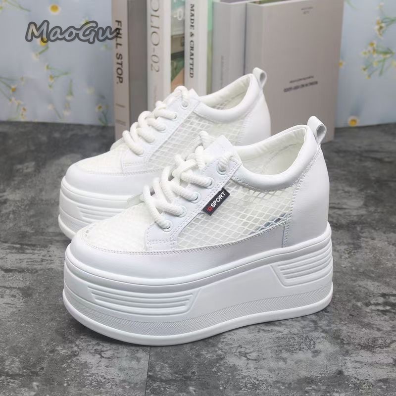 Tenis De Mujer レディース メッシュ プラット - Guipure Lace Panel のレビューと価格
